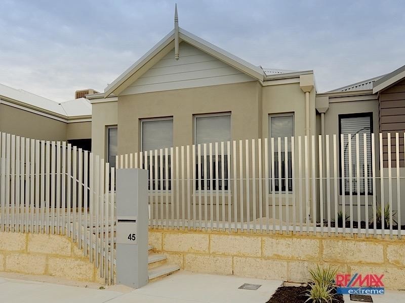 45 Aureate Way, Eglinton WA 6034