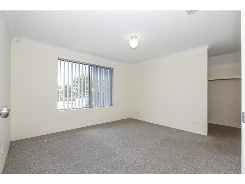 28 Worcestor Loop, Butler WA 6036