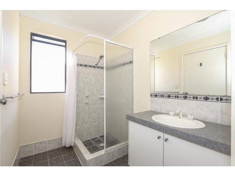 28 Worcestor Loop, Butler WA 6036