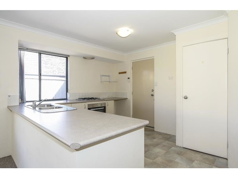 28 Worcestor Loop, Butler WA 6036