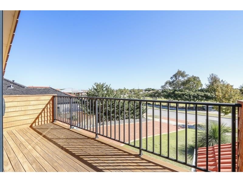 28 Worcestor Loop, Butler WA 6036