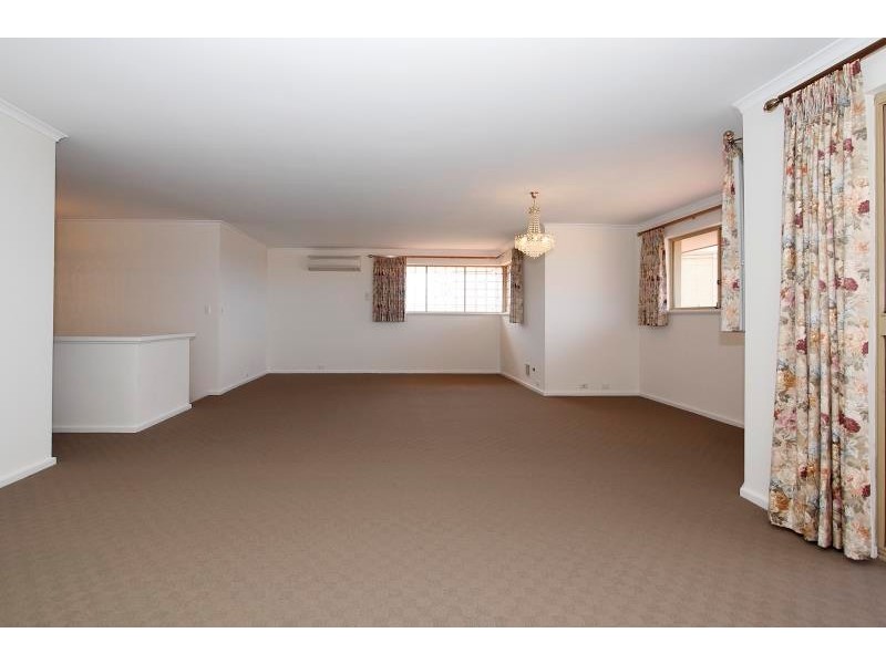 7 Pegasus Rise, Ocean Reef WA 6027