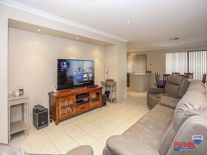 40 Camborne Parkway, Butler WA 6036