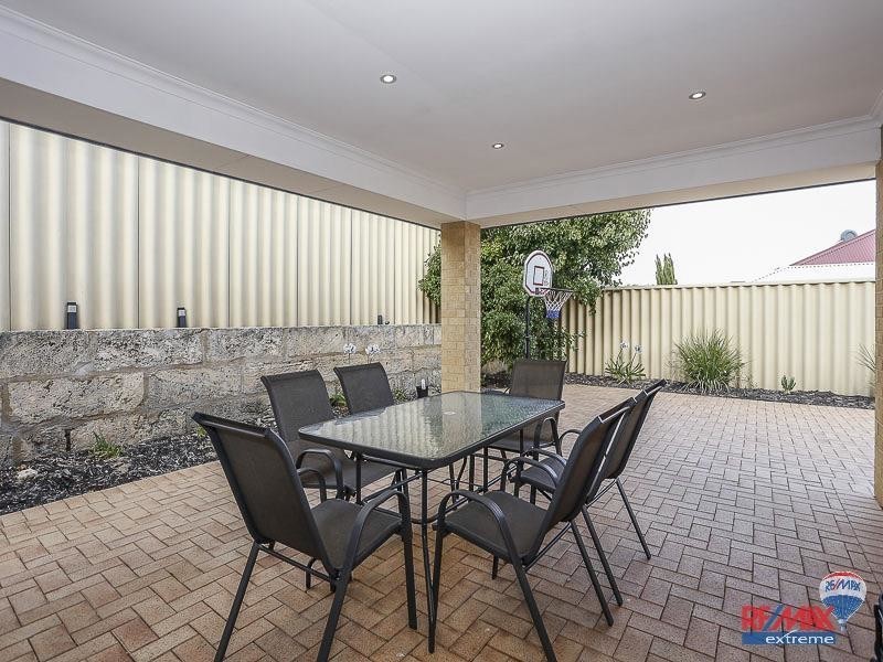 40 Camborne Parkway, Butler WA 6036