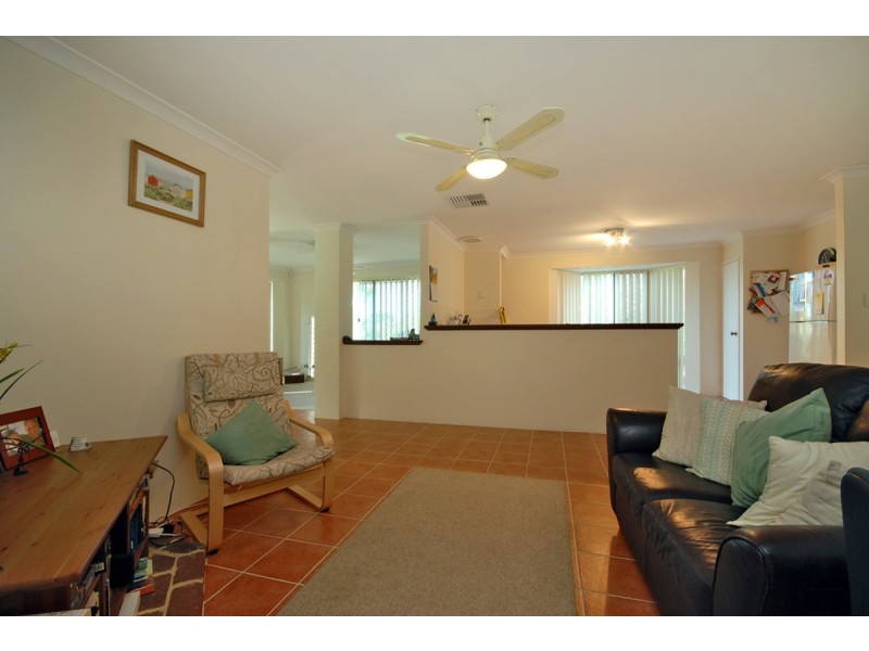 31 Esther Loop, Wanneroo WA 6065