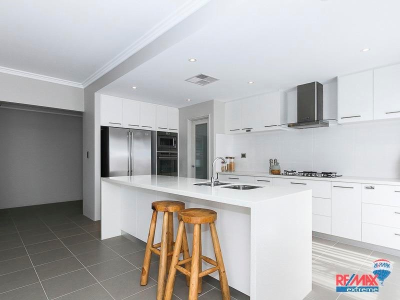 3 Malvern Road, Butler WA 6036