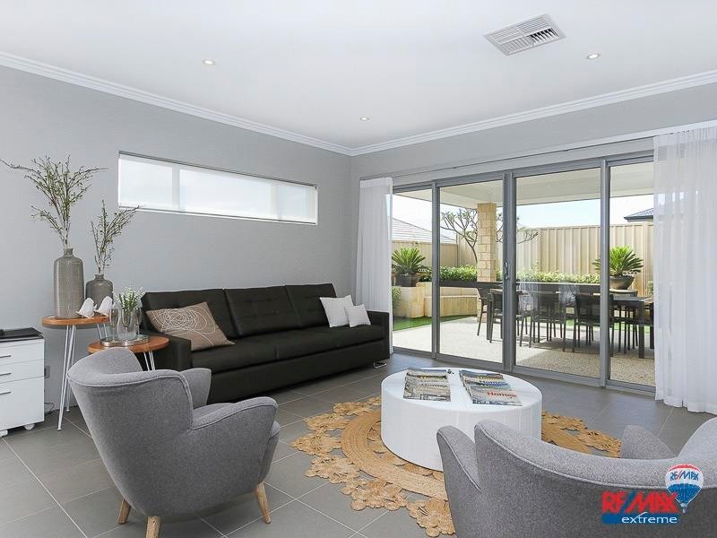 3 Malvern Road, Butler WA 6036