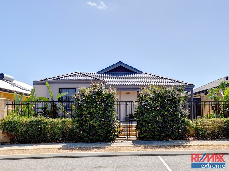 9 Knighton Way, Butler WA 6036