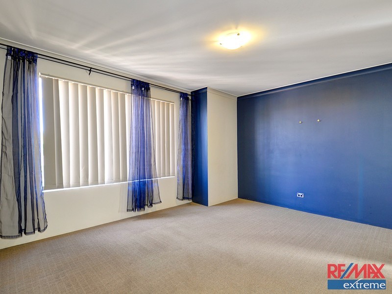 9 Knighton Way, Butler WA 6036