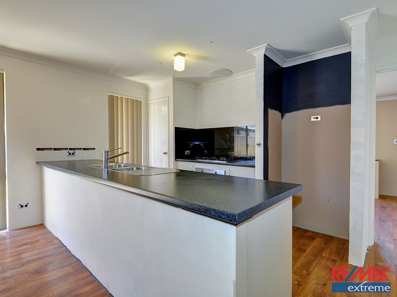 9 Knighton Way, Butler WA 6036