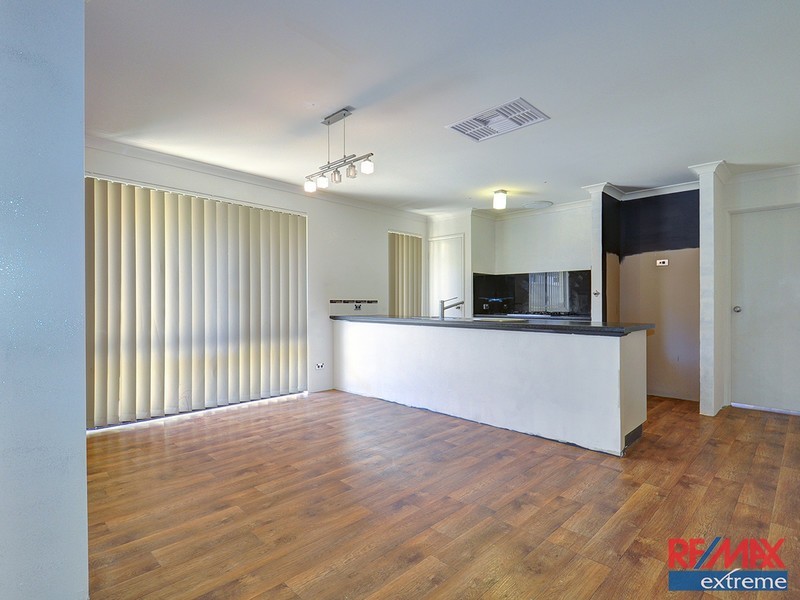 9 Knighton Way, Butler WA 6036