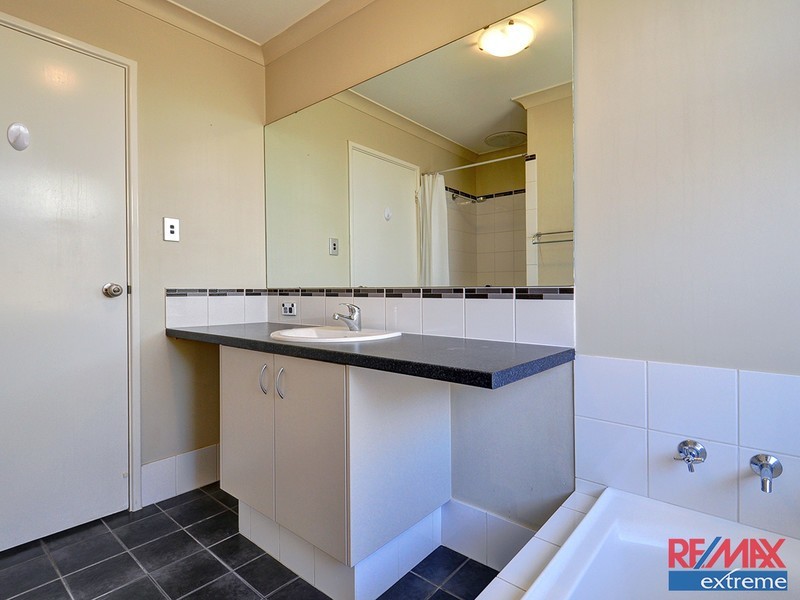 9 Knighton Way, Butler WA 6036