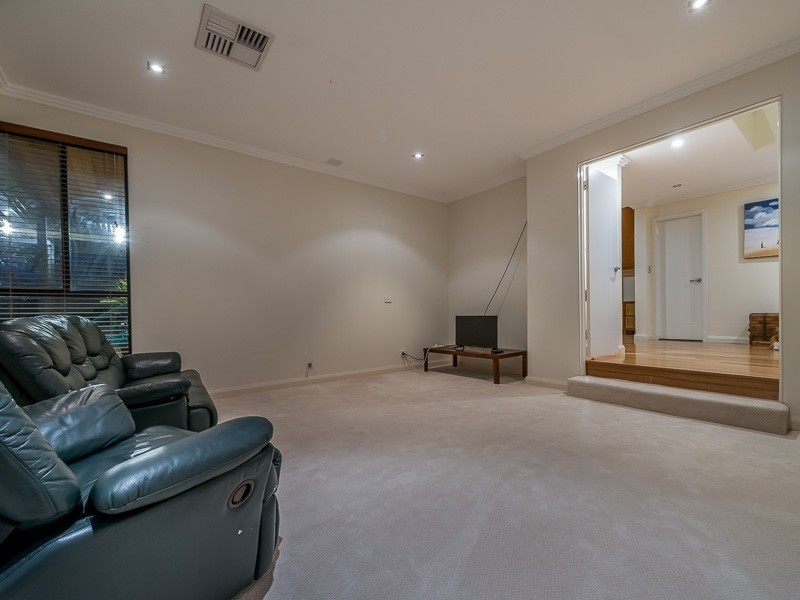 24 Transom Way, Ocean Reef WA 6027