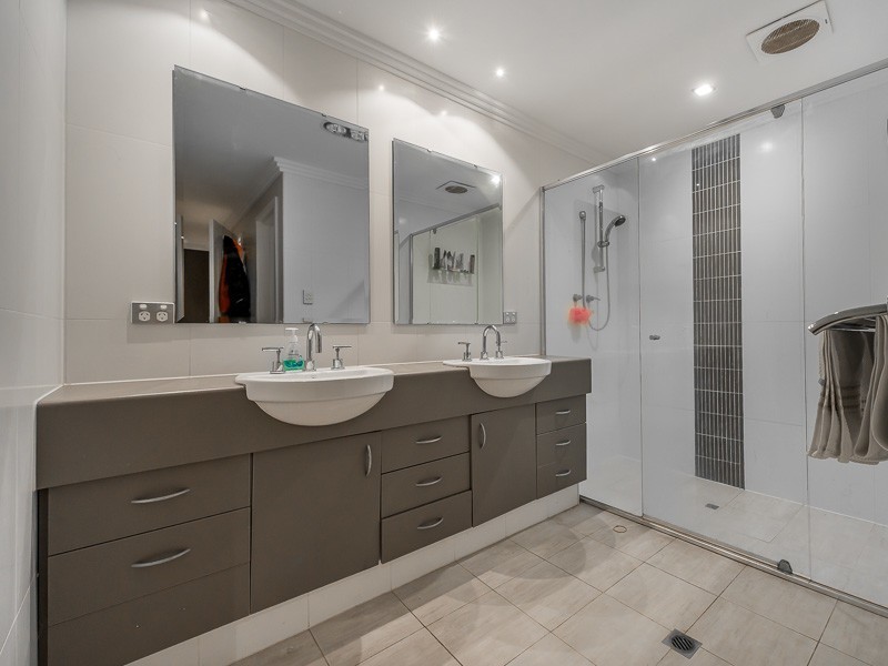 24 Transom Way, Ocean Reef WA 6027