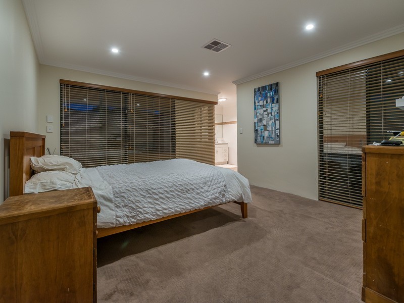 24 Transom Way, Ocean Reef WA 6027