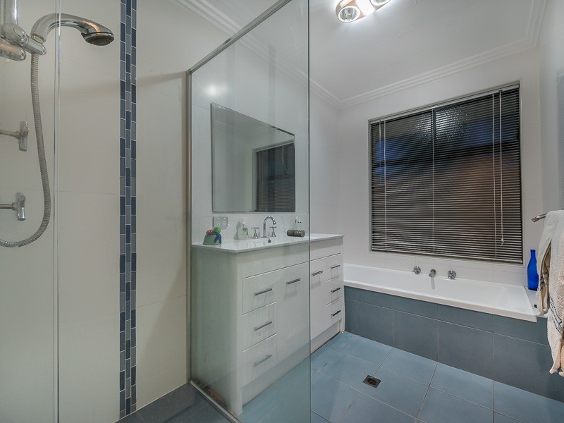 24 Transom Way, Ocean Reef WA 6027