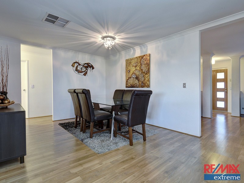 23 Stenton Gardens, Kinross WA 6028