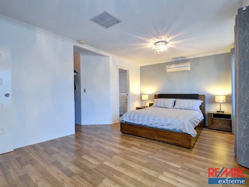 23 Stenton Gardens, Kinross WA 6028