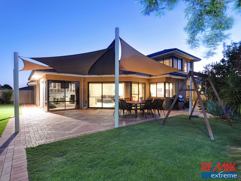 7 Carina Loop, Ocean Reef WA 6027
