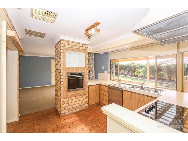 16 Limpet Court, Mullaloo WA 6027