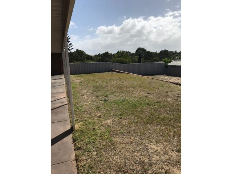 5 Roamer Street, Heathridge WA 6027 Floorplan