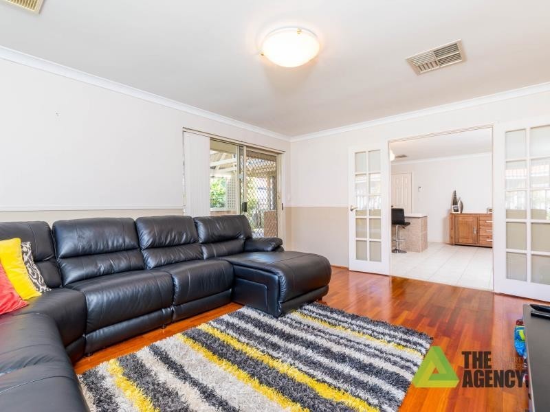 31 Oakland Hills Boulevard, Currambine WA 6028