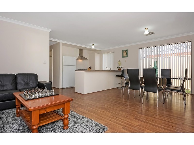 10 Francina View, Sinagra WA 6065
