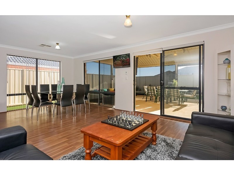10 Francina View, Sinagra WA 6065
