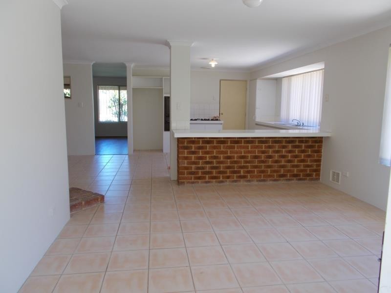 14 Newlin Mews, Clarkson WA 6030