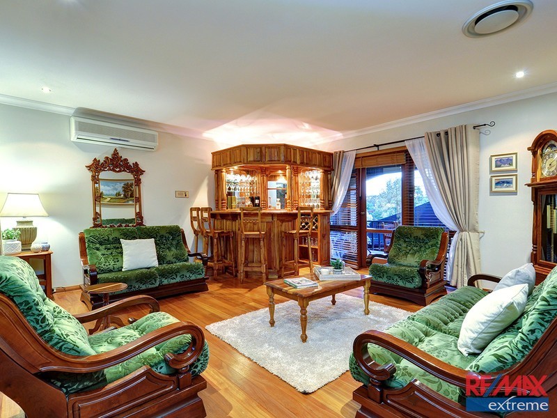 10 Illawong Way, Kingsley WA 6026