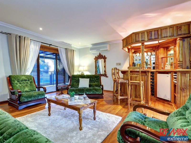 10 Illawong Way, Kingsley WA 6026