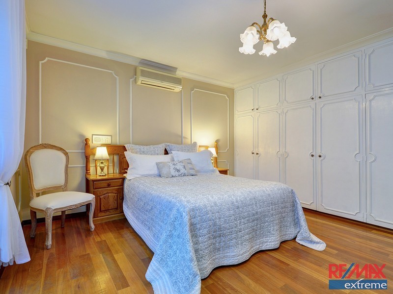 10 Illawong Way, Kingsley WA 6026