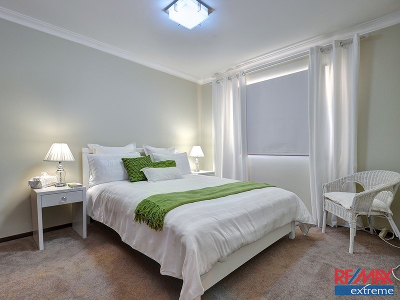 10 Illawong Way, Kingsley WA 6026