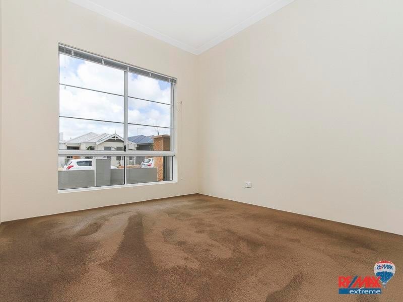 22 Sawtooth, Banksia Grove WA 6031