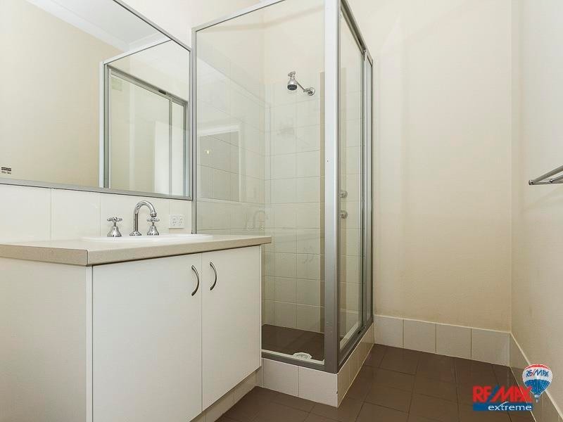 22 Sawtooth, Banksia Grove WA 6031