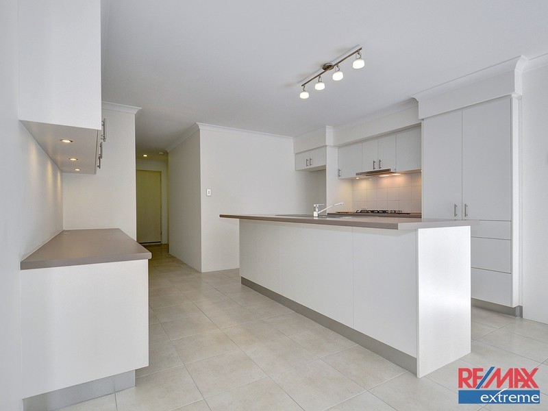 8 Ortley Way, Butler WA 6036