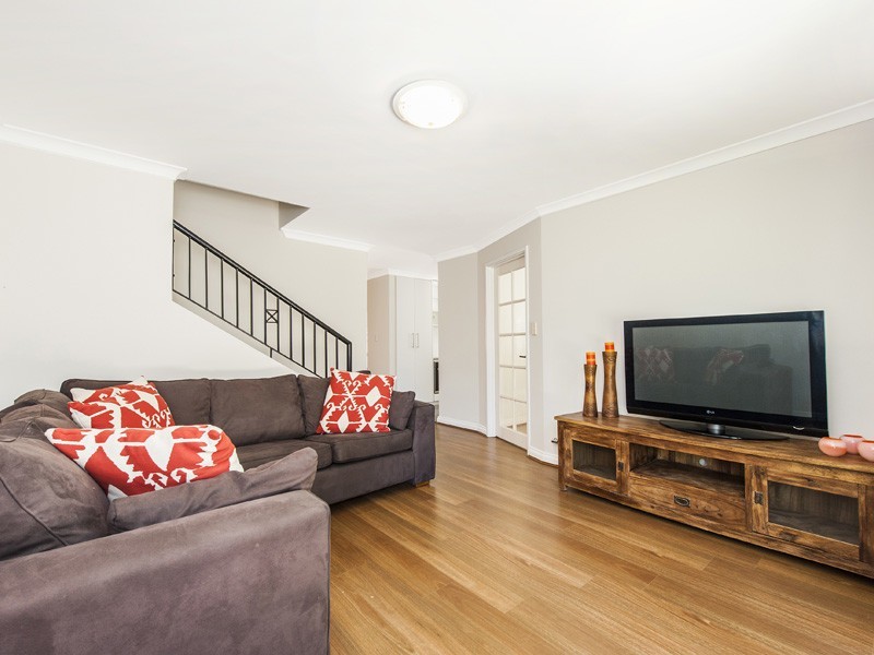 80 Long Island Pass, Connolly WA 6027