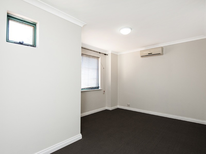 80 Long Island Pass, Connolly WA 6027