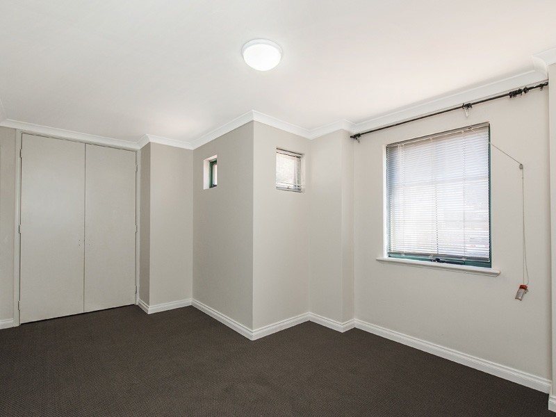 80 Long Island Pass, Connolly WA 6027