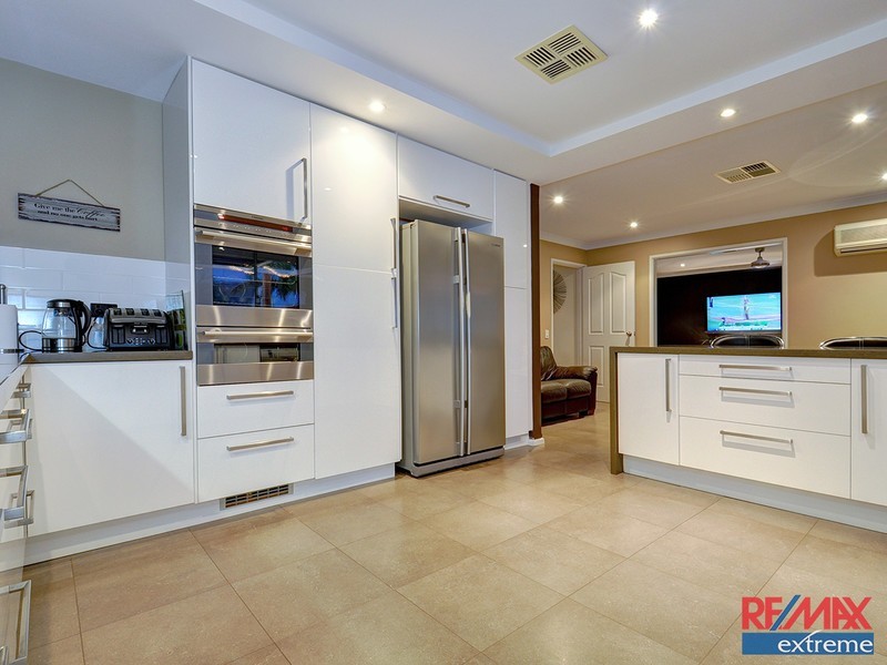 12 Davit Place, Ocean Reef WA 6027