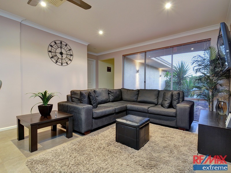 12 Davit Place, Ocean Reef WA 6027