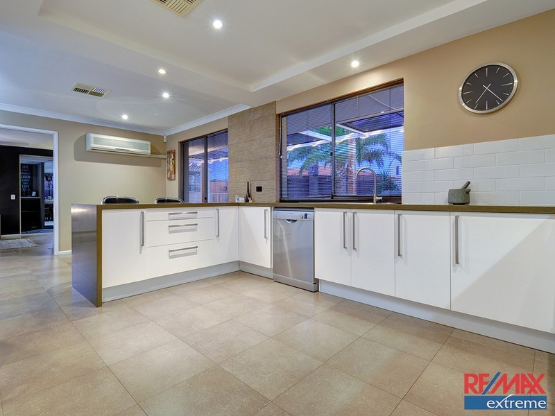 12 Davit Place, Ocean Reef WA 6027