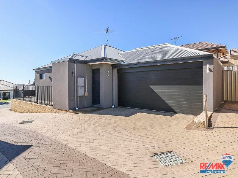 Unit 1 / 2 Marathon Loop, Madeley WA 6065