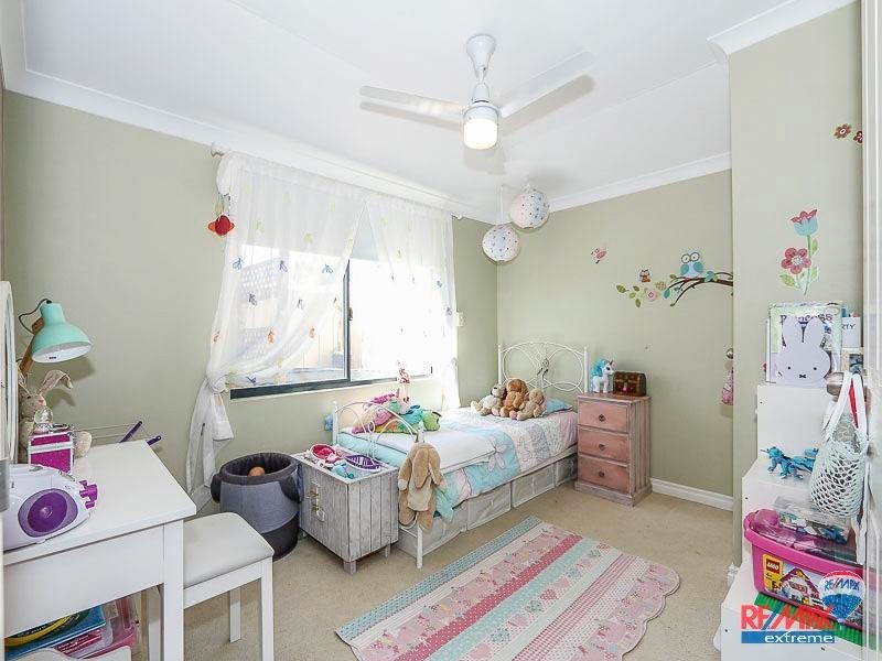 36 Miramare Boulevard, Currambine WA 6028