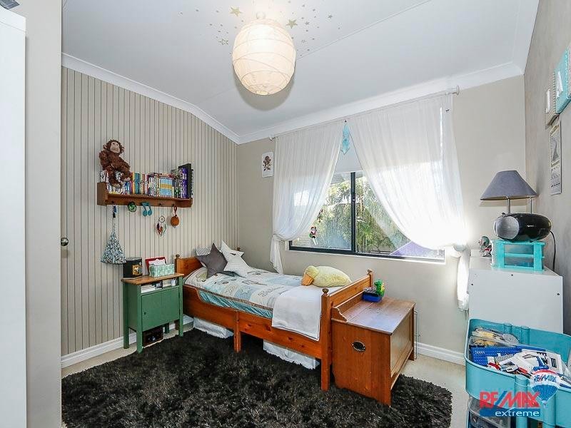 36 Miramare Boulevard, Currambine WA 6028