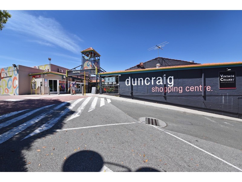 17 Wandoo Road, Duncraig WA 6023