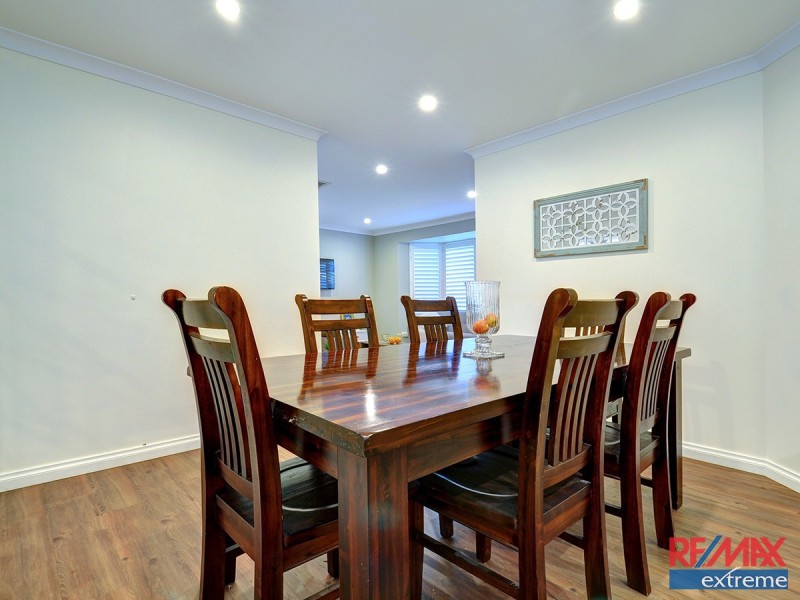 1 Lauder Place, Kinross WA 6028