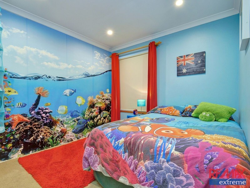 1 Lauder Place, Kinross WA 6028