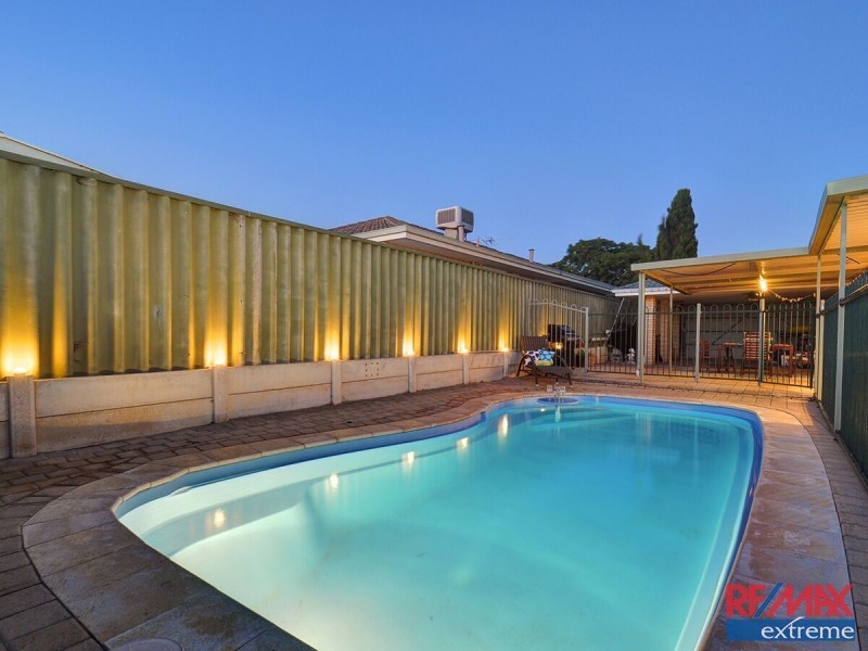 1 Lauder Place, Kinross WA 6028