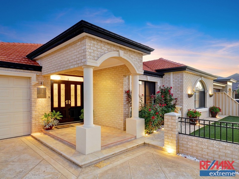 13 Venice Entrance, Iluka WA 6028